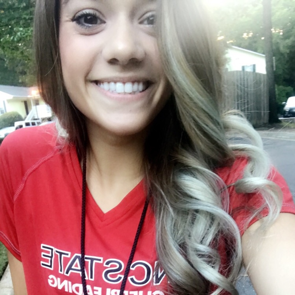 Meet your Posher, Julia